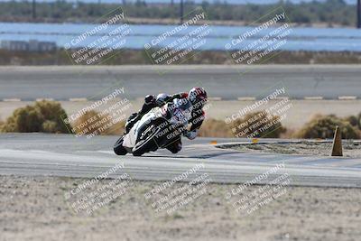 media/Nov-16-2025-Race Pace (Sun) [[8c5fa54630]]/Verified Riders/3-Turn 14 (1045am)/